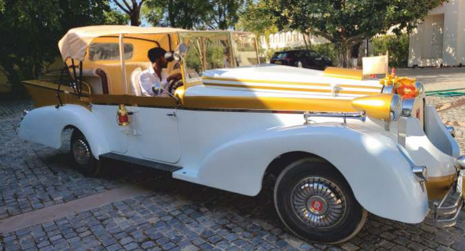 vintage-car-jaipurr